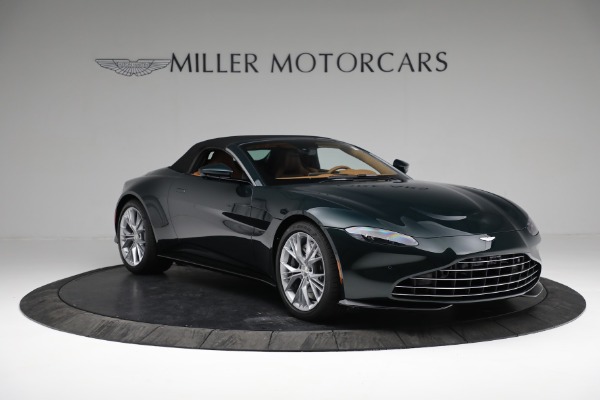 New 2022 Aston Martin Vantage Roadster for sale $192,716 at Alfa Romeo of Greenwich in Greenwich CT 06830 22