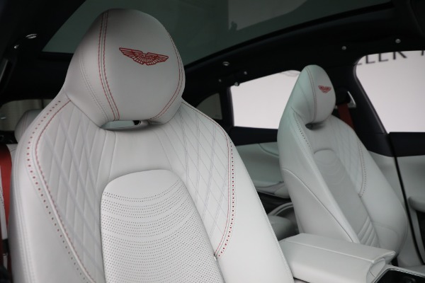 New 2022 Aston Martin DBX for sale $231,886 at Alfa Romeo of Greenwich in Greenwich CT 06830 22