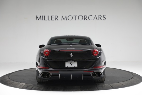 Used 2017 Ferrari California T for sale Sold at Alfa Romeo of Greenwich in Greenwich CT 06830 14