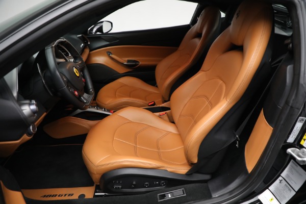 Used 2018 Ferrari 488 GTB for sale $309,900 at Alfa Romeo of Greenwich in Greenwich CT 06830 13