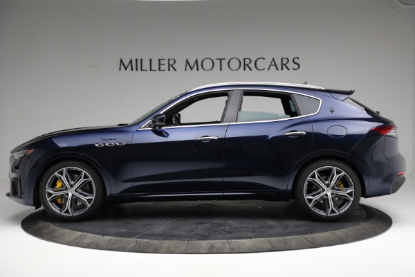 New 2022 Maserati Levante Modena for sale $112,575 at Alfa Romeo of Greenwich in Greenwich CT 06830 3
