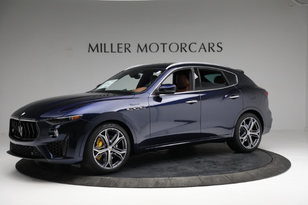 New 2022 Maserati Levante Modena for sale Sold at Alfa Romeo of Greenwich in Greenwich CT 06830 2