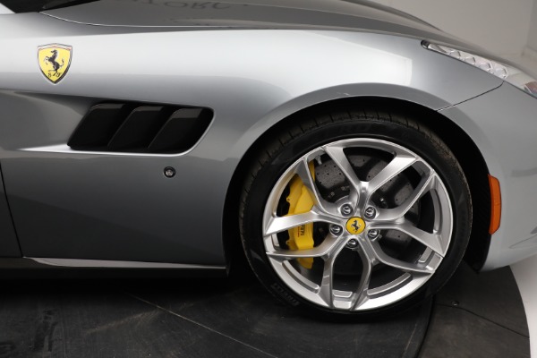 Used 2019 Ferrari GTC4Lusso T for sale $239,900 at Alfa Romeo of Greenwich in Greenwich CT 06830 24