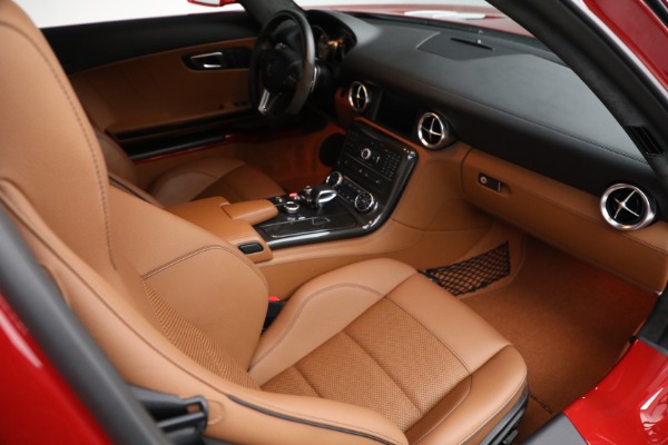 Used 2012 Mercedes-Benz SLS AMG for sale Sold at Alfa Romeo of Greenwich in Greenwich CT 06830 19