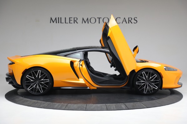 New 2022 McLaren GT for sale Sold at Alfa Romeo of Greenwich in Greenwich CT 06830 17