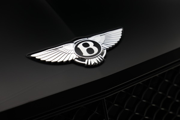 New 2022 Bentley Bentayga V8 for sale Sold at Alfa Romeo of Greenwich in Greenwich CT 06830 14