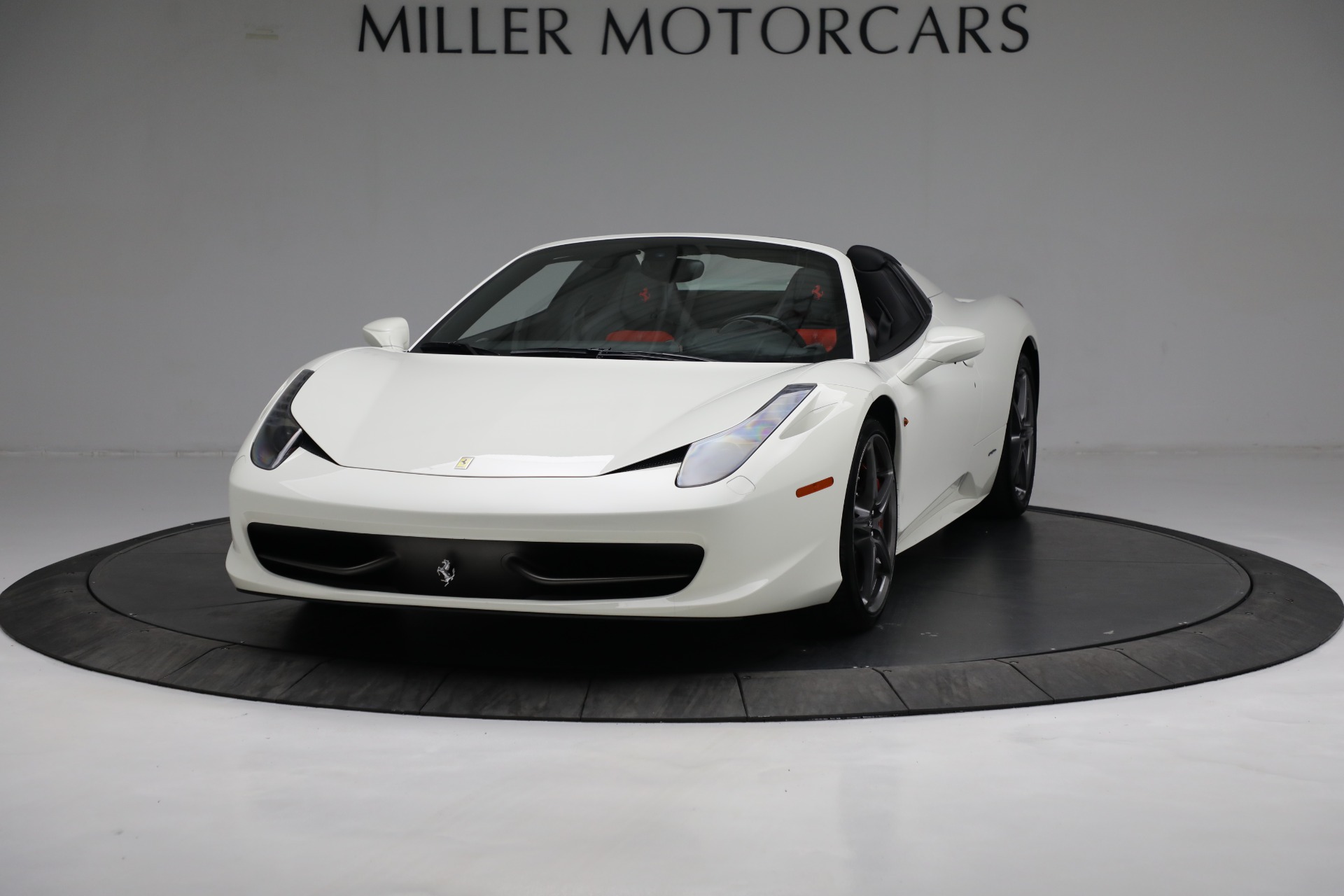 Used 2012 Ferrari 458 Spider for sale Sold at Alfa Romeo of Greenwich in Greenwich CT 06830 1