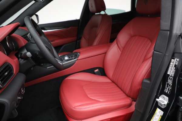 Used 2022 Maserati Levante GT for sale Sold at Alfa Romeo of Greenwich in Greenwich CT 06830 14