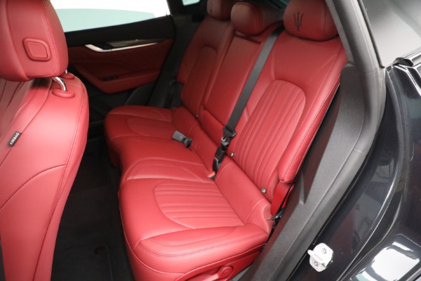 Used 2022 Maserati Levante GT for sale Sold at Alfa Romeo of Greenwich in Greenwich CT 06830 16