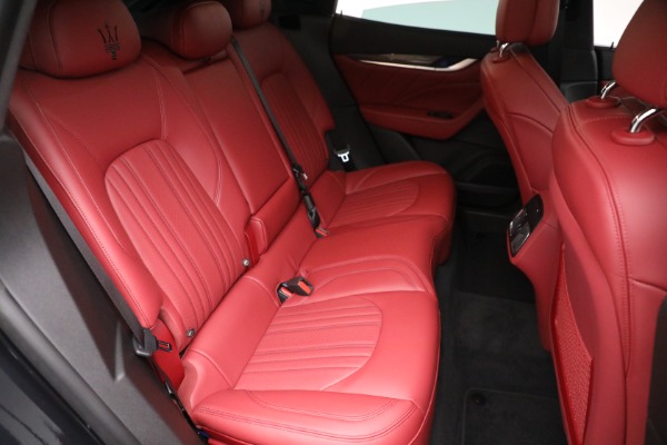 Used 2022 Maserati Levante GT for sale Sold at Alfa Romeo of Greenwich in Greenwich CT 06830 21