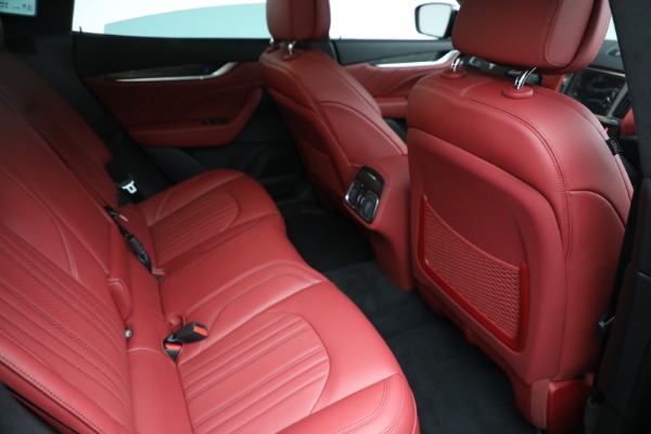 New 2022 Maserati Levante GT for sale $95,416 at Alfa Romeo of Greenwich in Greenwich CT 06830 22
