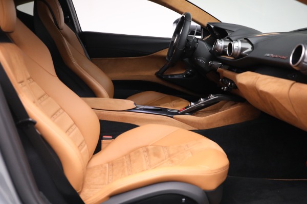 Used 2020 Ferrari 812 Superfast for sale Sold at Alfa Romeo of Greenwich in Greenwich CT 06830 17