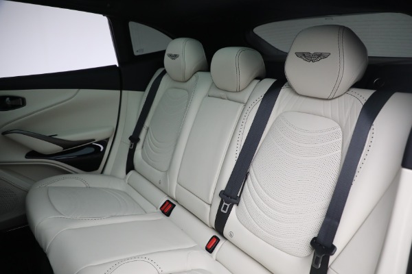 New 2022 Aston Martin DBX for sale $234,596 at Alfa Romeo of Greenwich in Greenwich CT 06830 18