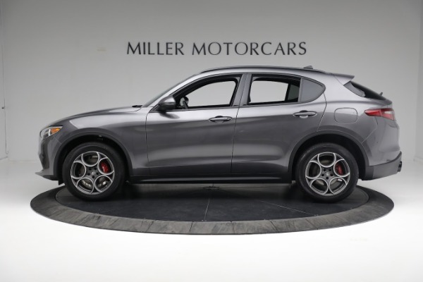 New 2022 Alfa Romeo Stelvio Sprint for sale $52,905 at Alfa Romeo of Greenwich in Greenwich CT 06830 3