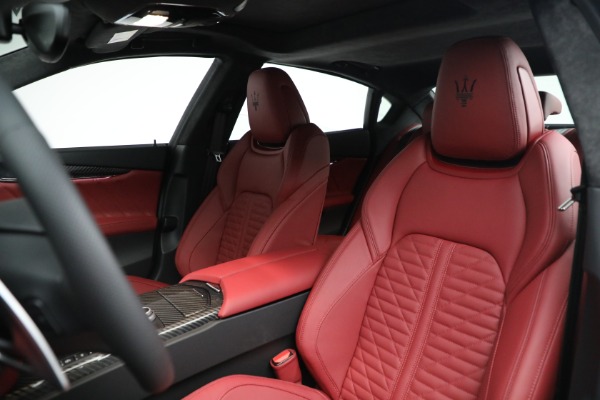 New 2022 Maserati Quattroporte Modena Q4 for sale $134,161 at Alfa Romeo of Greenwich in Greenwich CT 06830 15