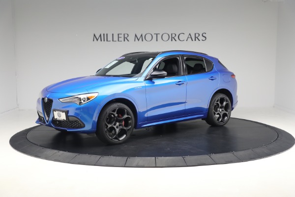 Used 2022 Alfa Romeo Stelvio Veloce for sale $32,900 at Alfa Romeo of Greenwich in Greenwich CT 06830 2