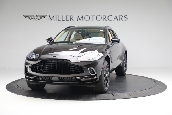 Used 2022 Aston Martin DBX for sale $105,900 at Alfa Romeo of Greenwich in Greenwich CT 06830 12
