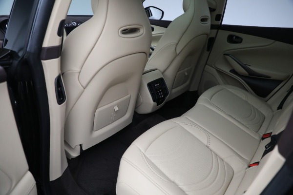 Used 2022 Aston Martin DBX for sale $105,900 at Alfa Romeo of Greenwich in Greenwich CT 06830 18