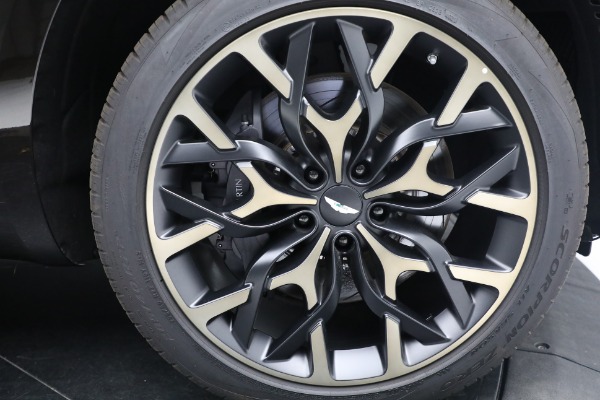 Used 2022 Aston Martin DBX for sale $105,900 at Alfa Romeo of Greenwich in Greenwich CT 06830 24
