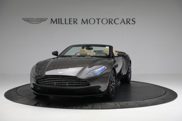 New 2022 Aston Martin DB11 Volante for sale $284,796 at Alfa Romeo of Greenwich in Greenwich CT 06830 12