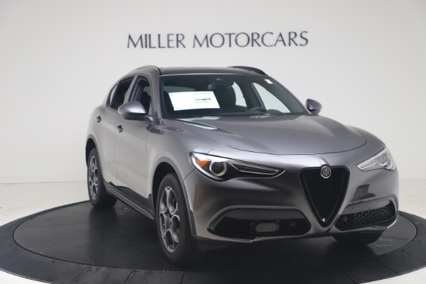 New 2022 Alfa Romeo Stelvio Sprint for sale Sold at Alfa Romeo of Greenwich in Greenwich CT 06830 11