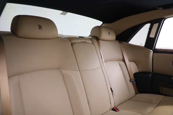 Used 2013 Rolls-Royce Ghost for sale Sold at Alfa Romeo of Greenwich in Greenwich CT 06830 26