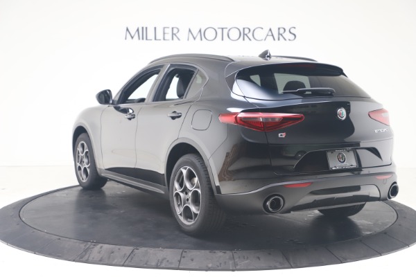 New 2022 Alfa Romeo Stelvio Sprint for sale Sold at Alfa Romeo of Greenwich in Greenwich CT 06830 5