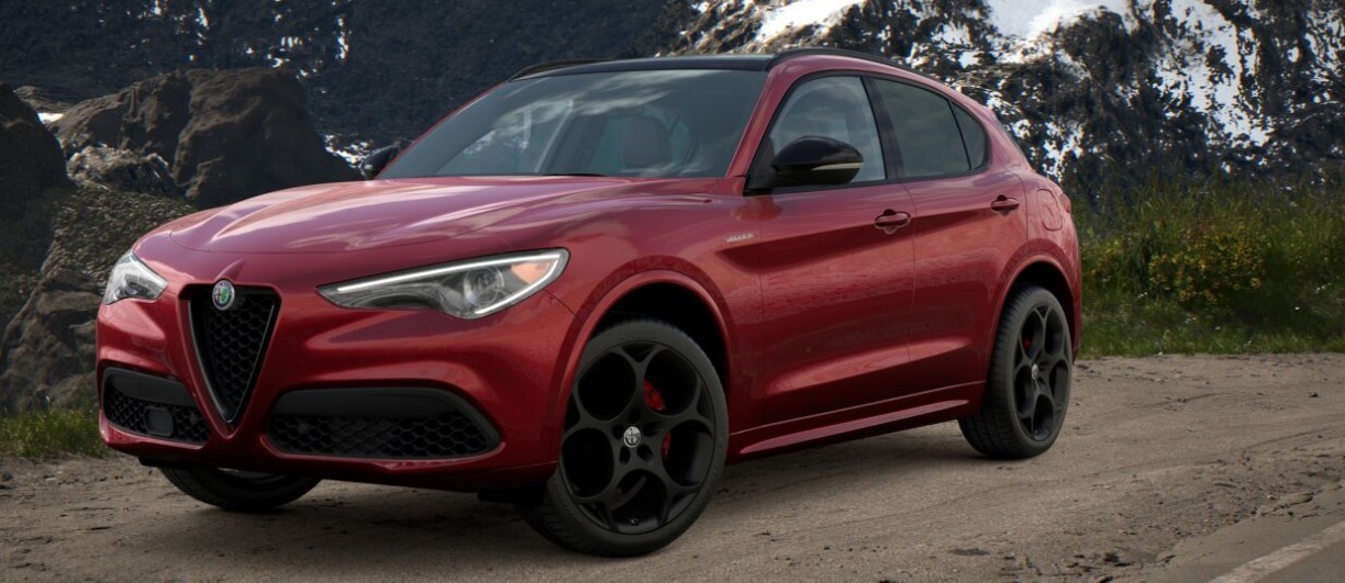 New 2022 Alfa Romeo Stelvio Veloce for sale $57,650 at Alfa Romeo of Greenwich in Greenwich CT 06830 1
