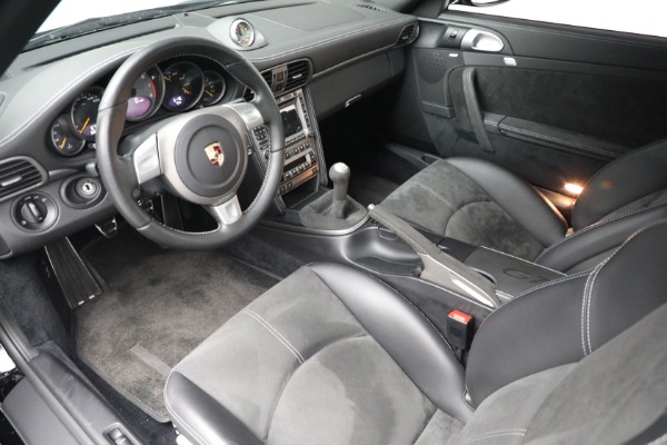 Used 2008 Porsche 911 GT2 for sale $389,900 at Alfa Romeo of Greenwich in Greenwich CT 06830 13