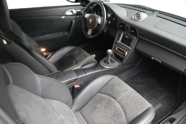 Used 2008 Porsche 911 GT2 for sale $359,900 at Alfa Romeo of Greenwich in Greenwich CT 06830 18