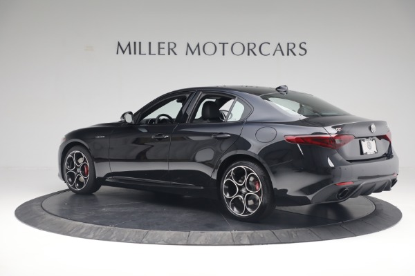 New 2022 Alfa Romeo Giulia Veloce for sale Sold at Alfa Romeo of Greenwich in Greenwich CT 06830 4