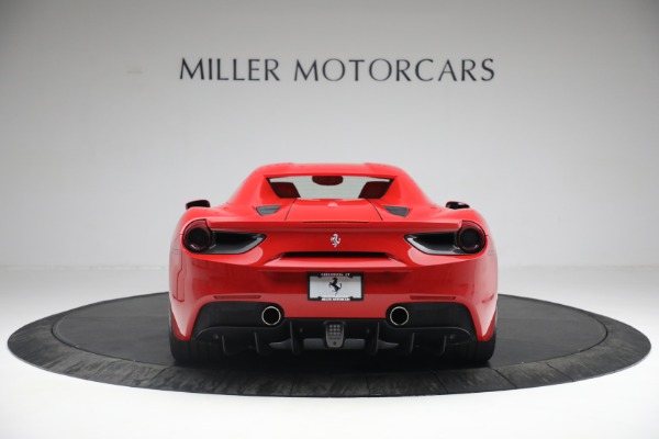 Used 2018 Ferrari 488 Spider for sale $382,900 at Alfa Romeo of Greenwich in Greenwich CT 06830 18