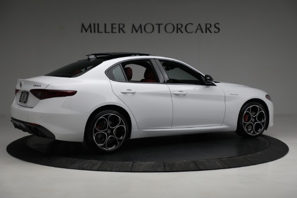 New 2022 Alfa Romeo Giulia Veloce for sale Sold at Alfa Romeo of Greenwich in Greenwich CT 06830 8