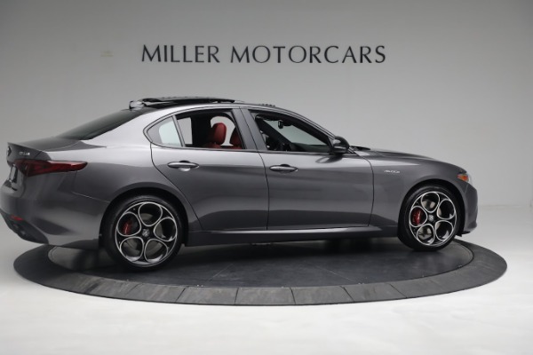 New 2022 Alfa Romeo Giulia Veloce for sale Sold at Alfa Romeo of Greenwich in Greenwich CT 06830 7