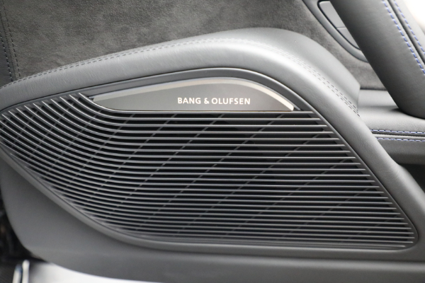 Used 2022 Audi R8 5.2 quattro V10 perform. Spyder for sale Sold at Alfa Romeo of Greenwich in Greenwich CT 06830 27