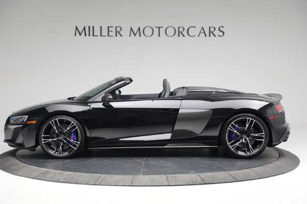 Used 2022 Audi R8 5.2 quattro V10 perform. Spyder for sale Sold at Alfa Romeo of Greenwich in Greenwich CT 06830 3
