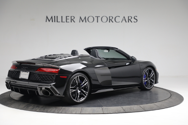 Used 2022 Audi R8 5.2 quattro V10 perform. Spyder for sale Sold at Alfa Romeo of Greenwich in Greenwich CT 06830 8