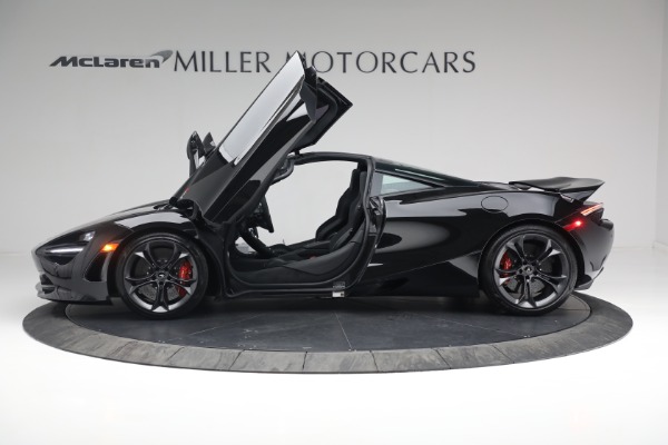 Used 2019 McLaren 720S Performance for sale $304,900 at Alfa Romeo of Greenwich in Greenwich CT 06830 14
