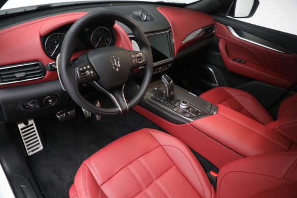 New 2022 Maserati Levante Modena for sale Call for price at Alfa Romeo of Greenwich in Greenwich CT 06830 14