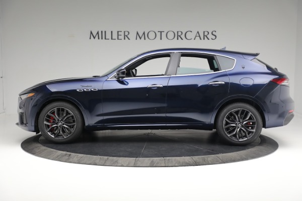 New 2022 Maserati Levante Modena for sale Sold at Alfa Romeo of Greenwich in Greenwich CT 06830 3