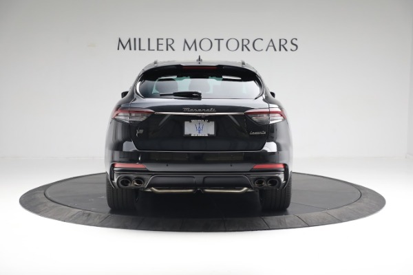 New 2022 Maserati Levante Trofeo for sale $164,316 at Alfa Romeo of Greenwich in Greenwich CT 06830 6