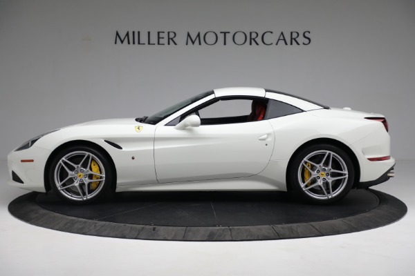 Used 2015 Ferrari California T for sale Sold at Alfa Romeo of Greenwich in Greenwich CT 06830 14