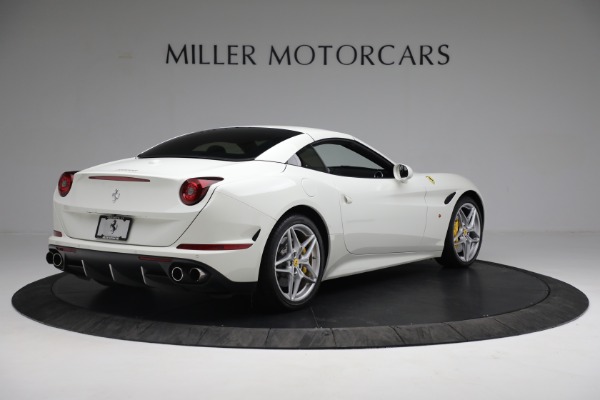 Used 2015 Ferrari California T for sale Sold at Alfa Romeo of Greenwich in Greenwich CT 06830 16