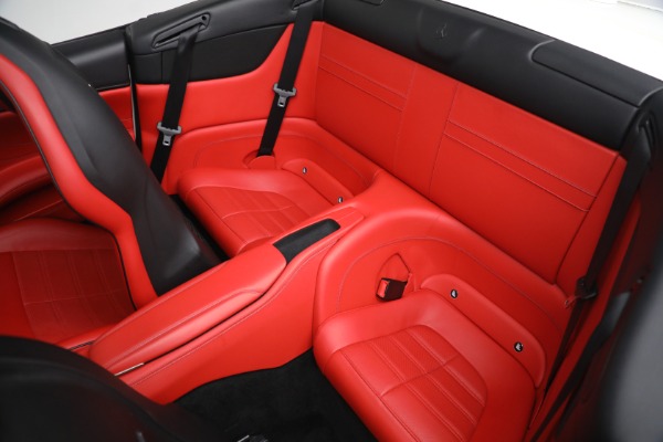 Used 2015 Ferrari California T for sale $169,900 at Alfa Romeo of Greenwich in Greenwich CT 06830 22