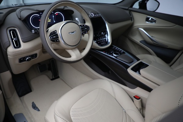 New 2022 Aston Martin DBX for sale $227,646 at Alfa Romeo of Greenwich in Greenwich CT 06830 13