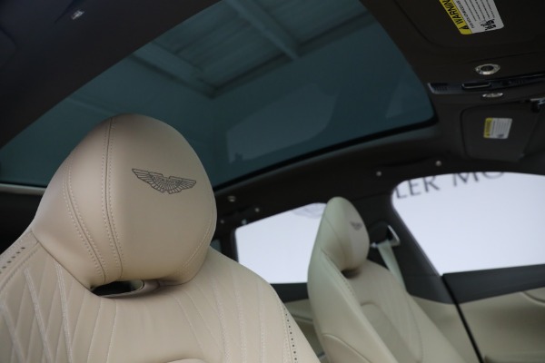 Used 2022 Aston Martin DBX for sale $227,646 at Alfa Romeo of Greenwich in Greenwich CT 06830 19