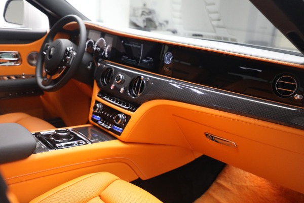 Used 2022 Rolls-Royce Ghost Black Badge for sale $394,900 at Alfa Romeo of Greenwich in Greenwich CT 06830 21