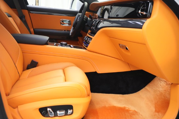 Used 2022 Rolls-Royce Ghost Black Badge for sale $394,900 at Alfa Romeo of Greenwich in Greenwich CT 06830 22