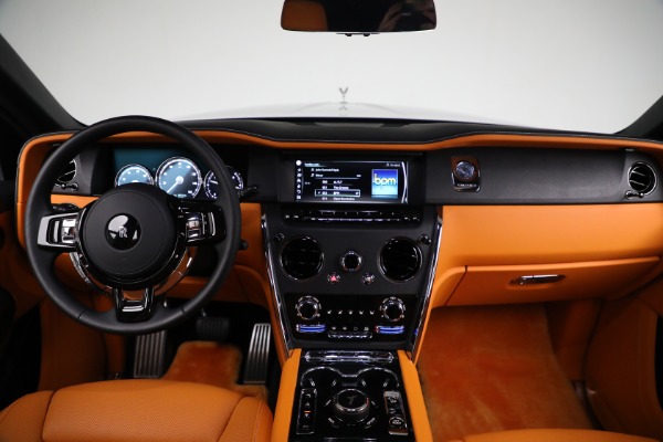 New 2022 Rolls-Royce Cullinan for sale Call for price at Alfa Romeo of Greenwich in Greenwich CT 06830 4