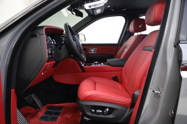 New 2022 Rolls-Royce Cullinan Black Badge for sale Sold at Alfa Romeo of Greenwich in Greenwich CT 06830 17